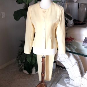 SZ 8 SOFT LEMON PANTSUIT JEANNE dAlbray MADE IN FRANCE LIKE NEW